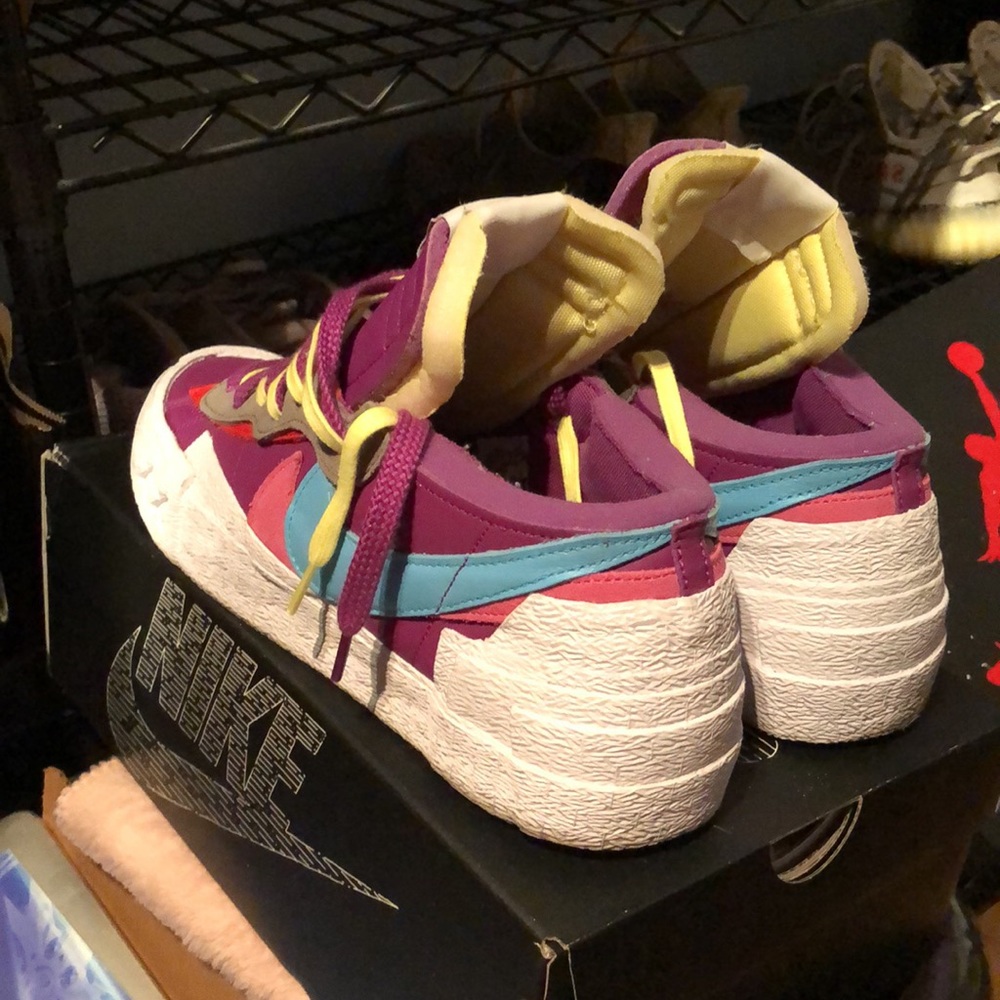 🔥🔥🔥 Like New NIKE SACAI KAWS Blazer Low Purple Dusk Unisex Sneakers 🔥🔥🔥 - Picture 17 of 17